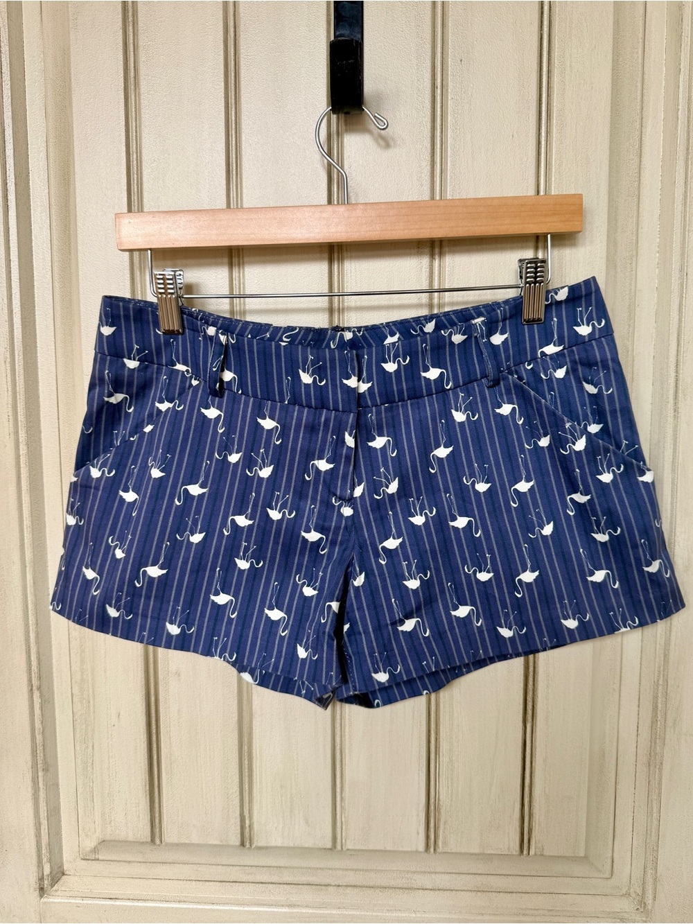 DREW women’s size 4 flamingo shorts